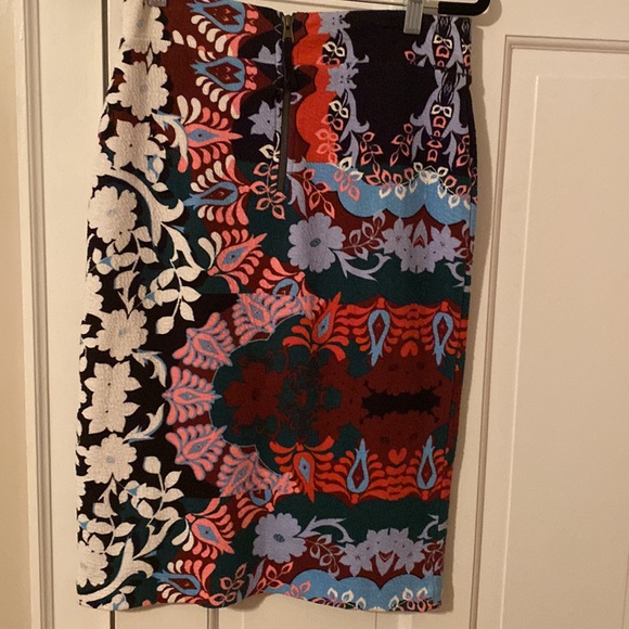 Anthropologie mauve skirt - Picture 3 of 3